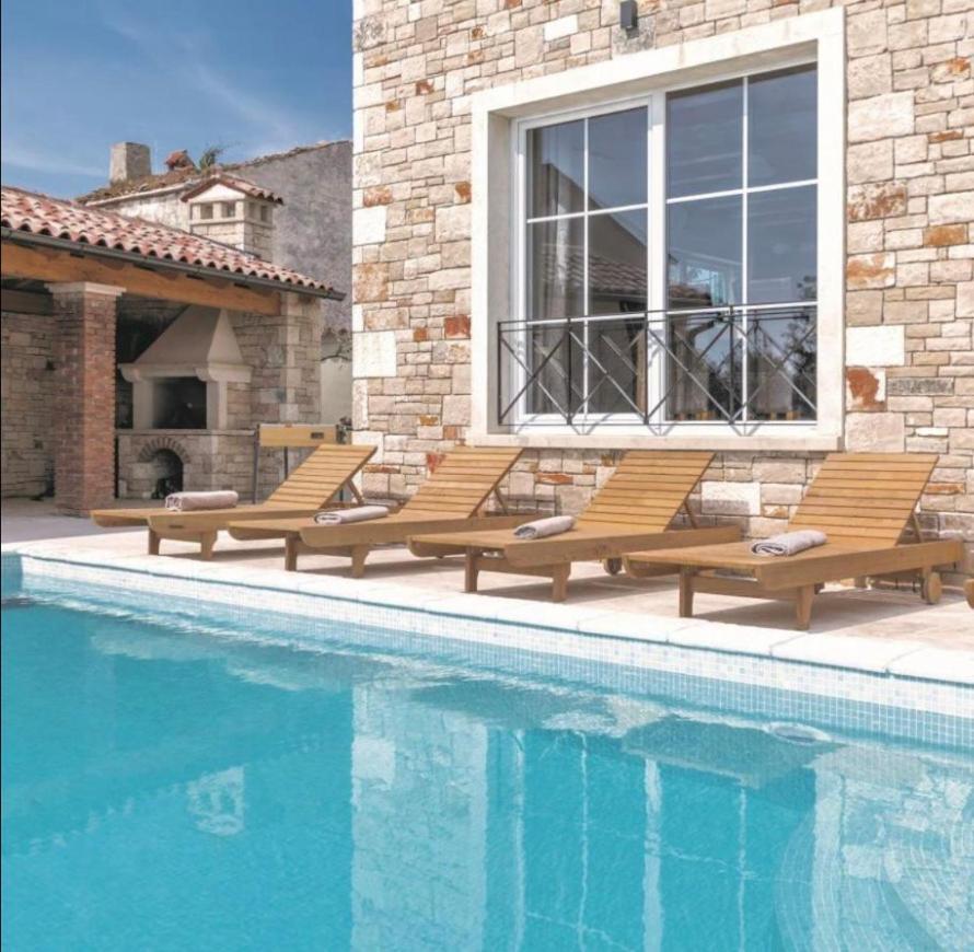 Moderne Istrische Steinvilla - 4 Sterne Mit Privatem, Beheizbaren Pool & Meerblick Kavran Eksteriør bilde