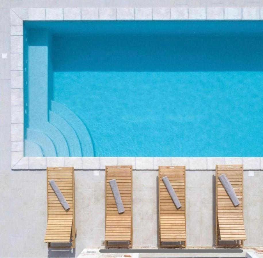 Moderne Istrische Steinvilla - 4 Sterne Mit Privatem, Beheizbaren Pool & Meerblick Kavran Eksteriør bilde